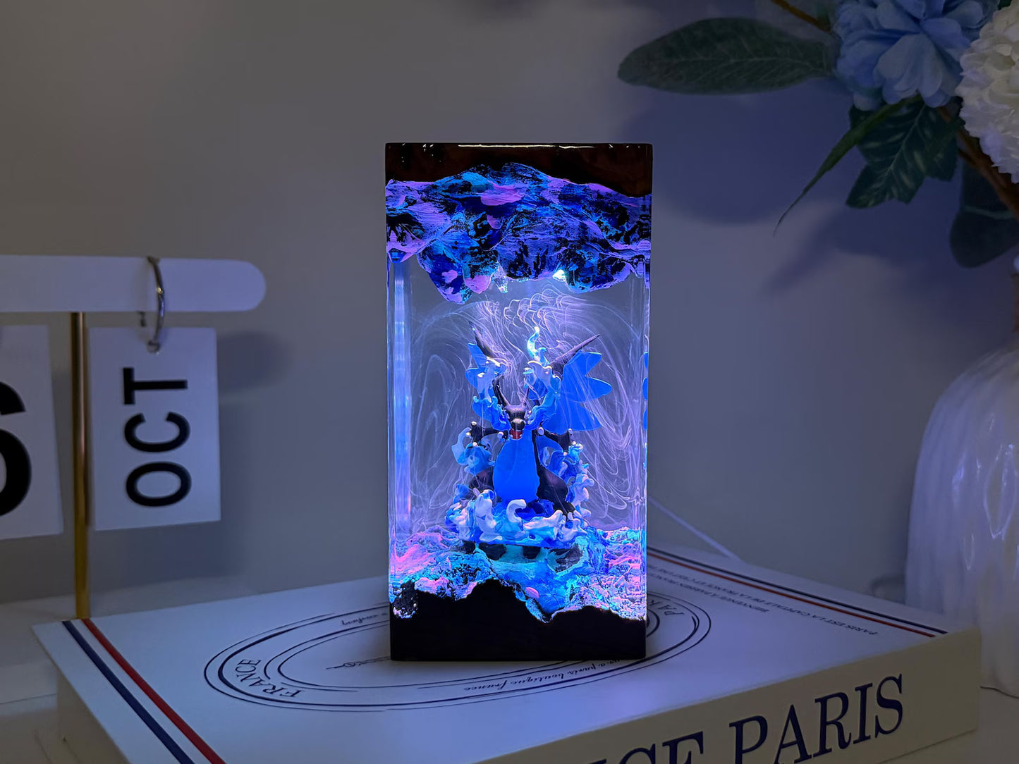 Mega Charizard X Resin Lamp